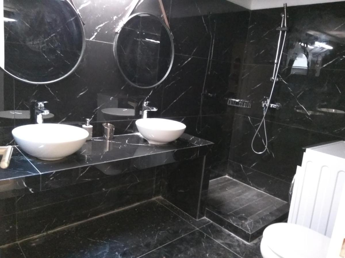 Nafpaktos Beach Luxury Suites Eksteriør billede