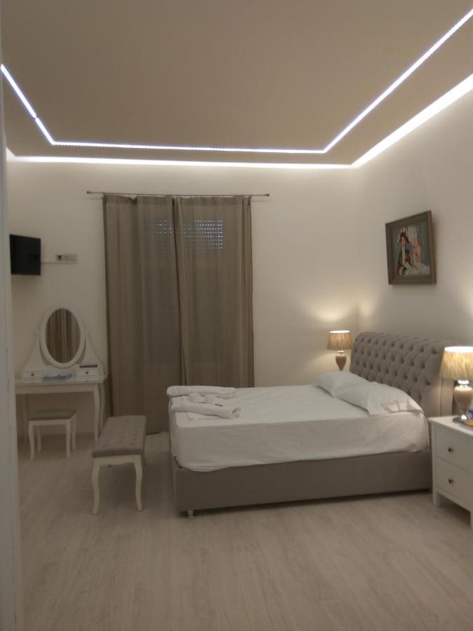 Nafpaktos Beach Luxury Suites Eksteriør billede